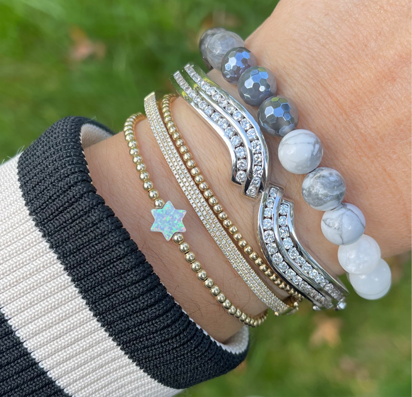 2.5mm White Opal Magen David